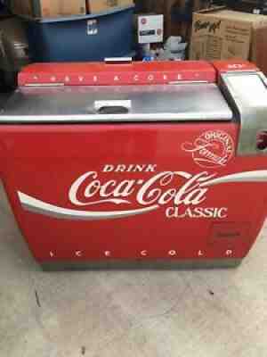 Vintage Westinghouse WD-12 Coke Machine