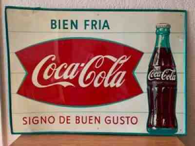 Vintage Coca Cola Spanish BIEN FRIA Metal Sign SIGNO DE BUEN GUSTO Fishtail