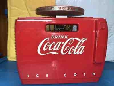 Nice Original 1940's Coca Cola Cooler Coke Machine Turntable Display Music Box