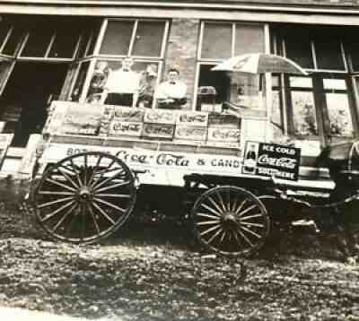 Coca Cola 1913 Delivery Wagon Umbrella Signs Archives Print Photo Munsey Book