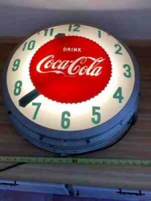 Vintage light up Coca-Cola clock Rare 22 inch sawtooth, Floating handsï¿¼ Read