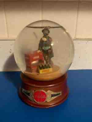 Rare Coca Cola Emmett Kelly Musical Water Globe Clown "Sip and Zip" Estate Find