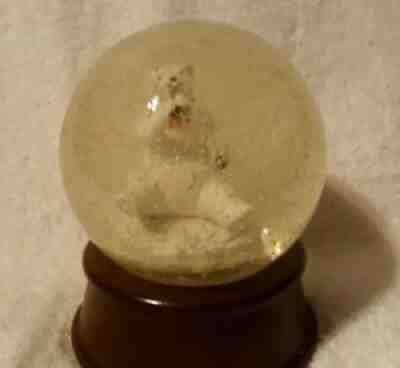 Vintage 1994 Authorized Collection Coca Cola Polar Bear Musical Snow Globe