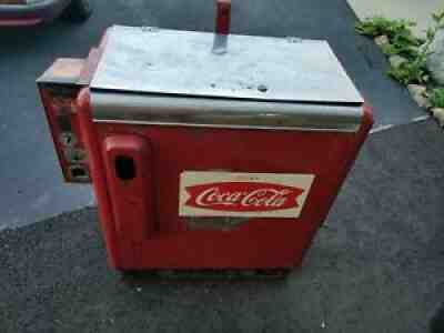 1950's Ideal Model 55 Coca Cola 10 Cents Slider Soda Machine Runs Cools