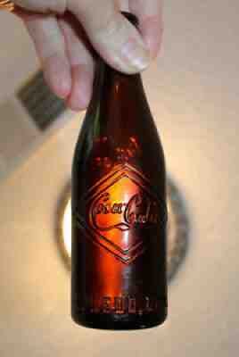 RARE DARK STRAIGHT SIDE AMBER COCA COLA BOTTLE " TOLEDO, OHIO " MINT "
