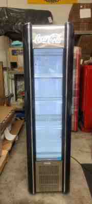 COCA-COLA FRIDGE RETRO R240Â  (VINTAGE STYLE ) RED & BLACK