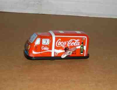 VINTAGE 1980'S JAPAN COCA-COLA VAN LINE WINDUP TIN TOY