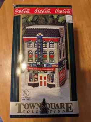 Coca-Cola Town Square Collection Village Pick-A-Pet Shop