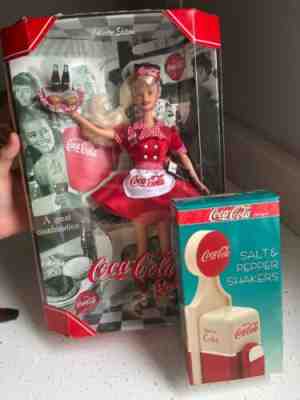 ANTIQUE Coca-Cola Barbie& Salt&Pepper Shakers (COLLECTOR EDITION)