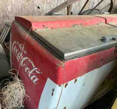 Coca-Cola Cooler Westinghouse Machine - Vintage, Antique, Bottles, Refrigerator