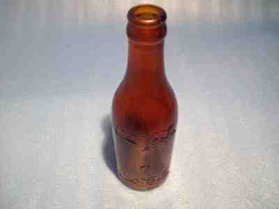 SUPER NICE RARE STRAIGHT SIDE COCA COLA AMBER BOTTLE W/ ARROWS MEMPHIS, TENN.