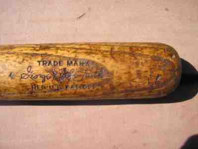 1932 COCA-COLA LOUISVILLE SLUGGER BABE RUTH BASEBALL BAT