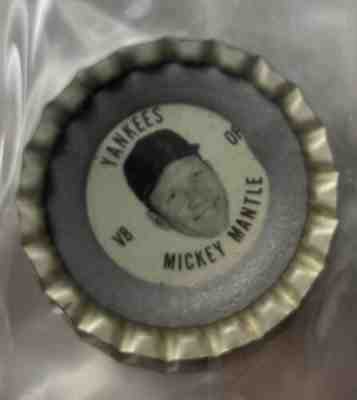 Huge Lot Of 100+ 1967 Coca-Cola Coke Bottle Caps Mickey Mantle Yankees Mets