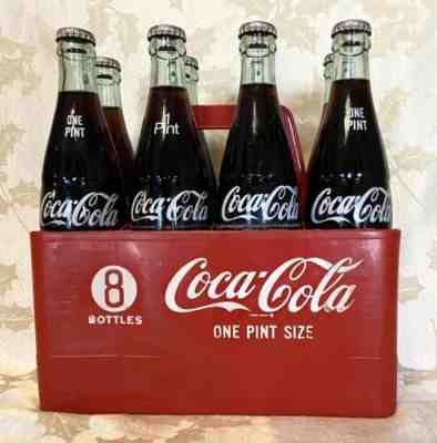 VINTAGE 16oz COCA COLA 8-PACK CARRIER