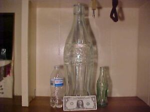 COCA-COLA HUGE 20'' STORE DISPLAY ADVERTISING BOTTLE. DEC.25,1923. VINTAGE.NICE!