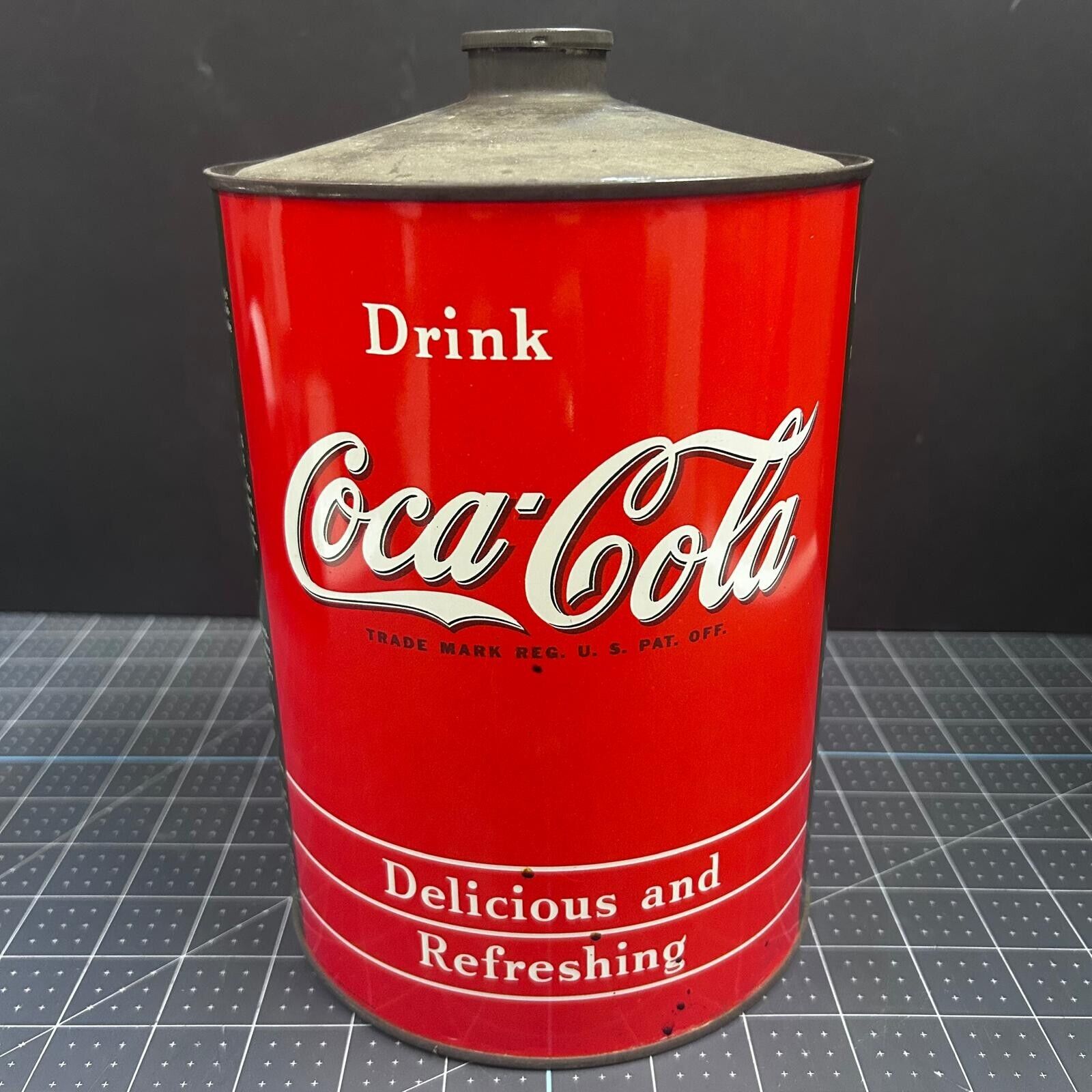Vintage Coca Cola Vintage One Gallon Soda Fountain Syrup Cone Top Can  (M617)