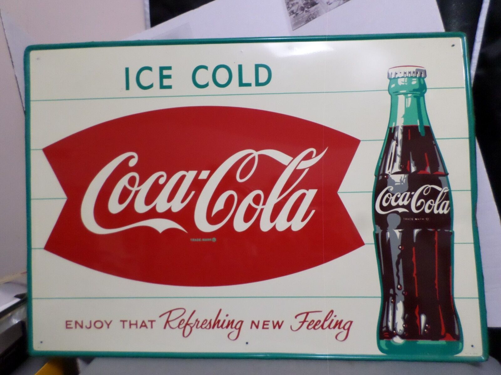 Vintage Coca-Cola Fishtail 20 x 28.Refreshing New Feeling" ORIGINAL
