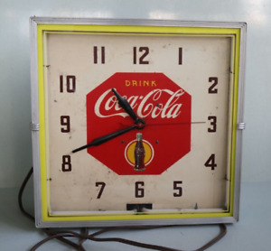 Vintage 1940s COCA COLA Lackner Bottle In Sun Neon Clock soda pop
