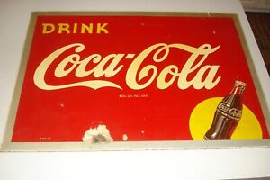 VINTAGE ORIGINAL 1946 COCA COLA SUNSPOT SIGN WITH ANGLED COKE BOTTLE, 20" x 28"