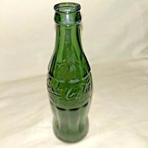 EMERALD GREEN EMBOSSED COCA COLA BOTTLE MARCA REGISTRADA BOLIVIA ? BUBBLE