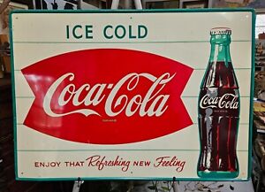 Coca-Cola Vintage Original Metal Advertising Sign, early 1960s, very nice.