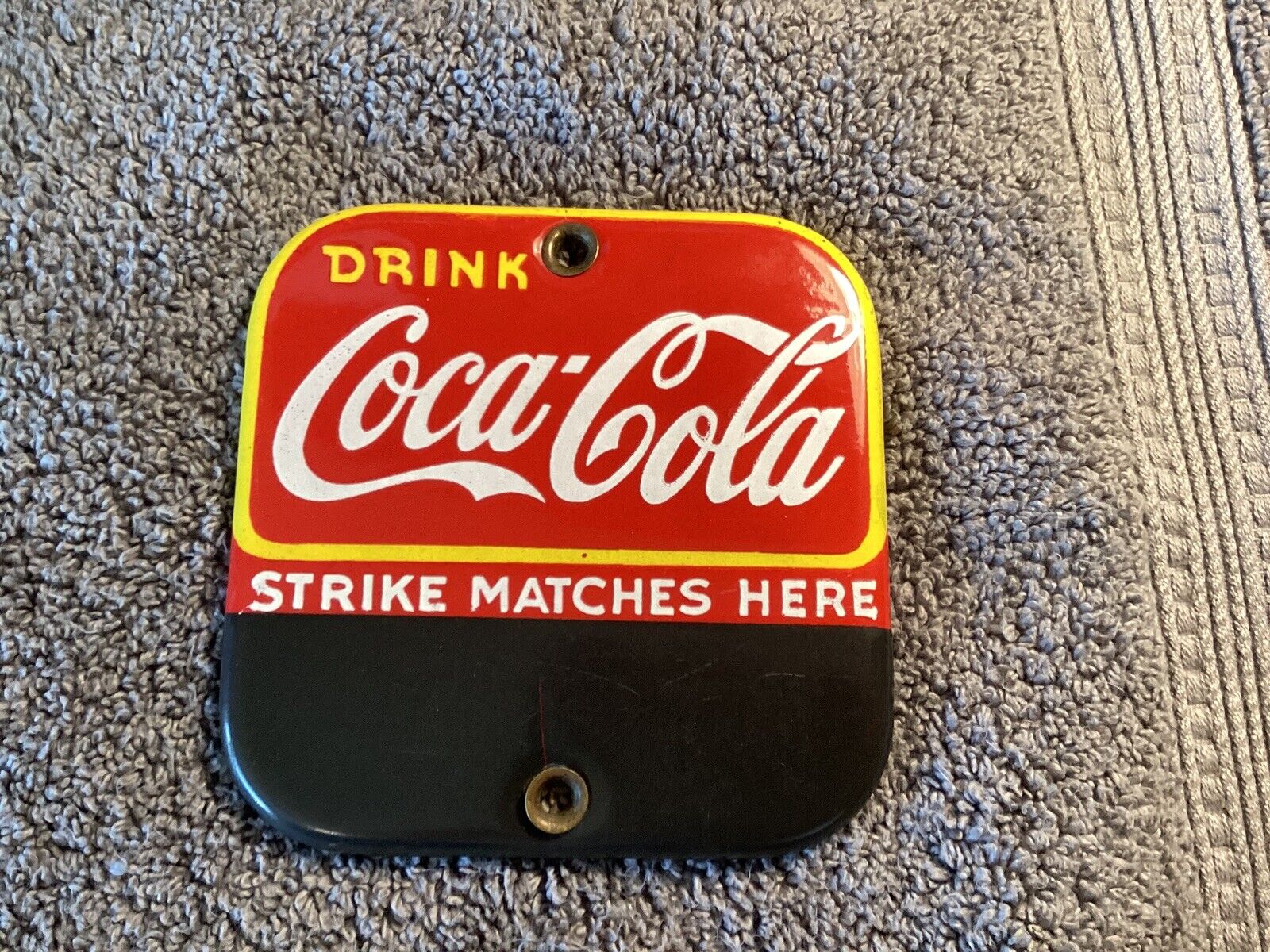 Coca-Cola Canadian Match Striker / Nice Condition