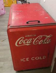 vintage metal coca Cola Cooler