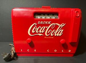 Vintage 1950s Coca Cola Coke Cooler Vacuum Tube Radio Model 5A410