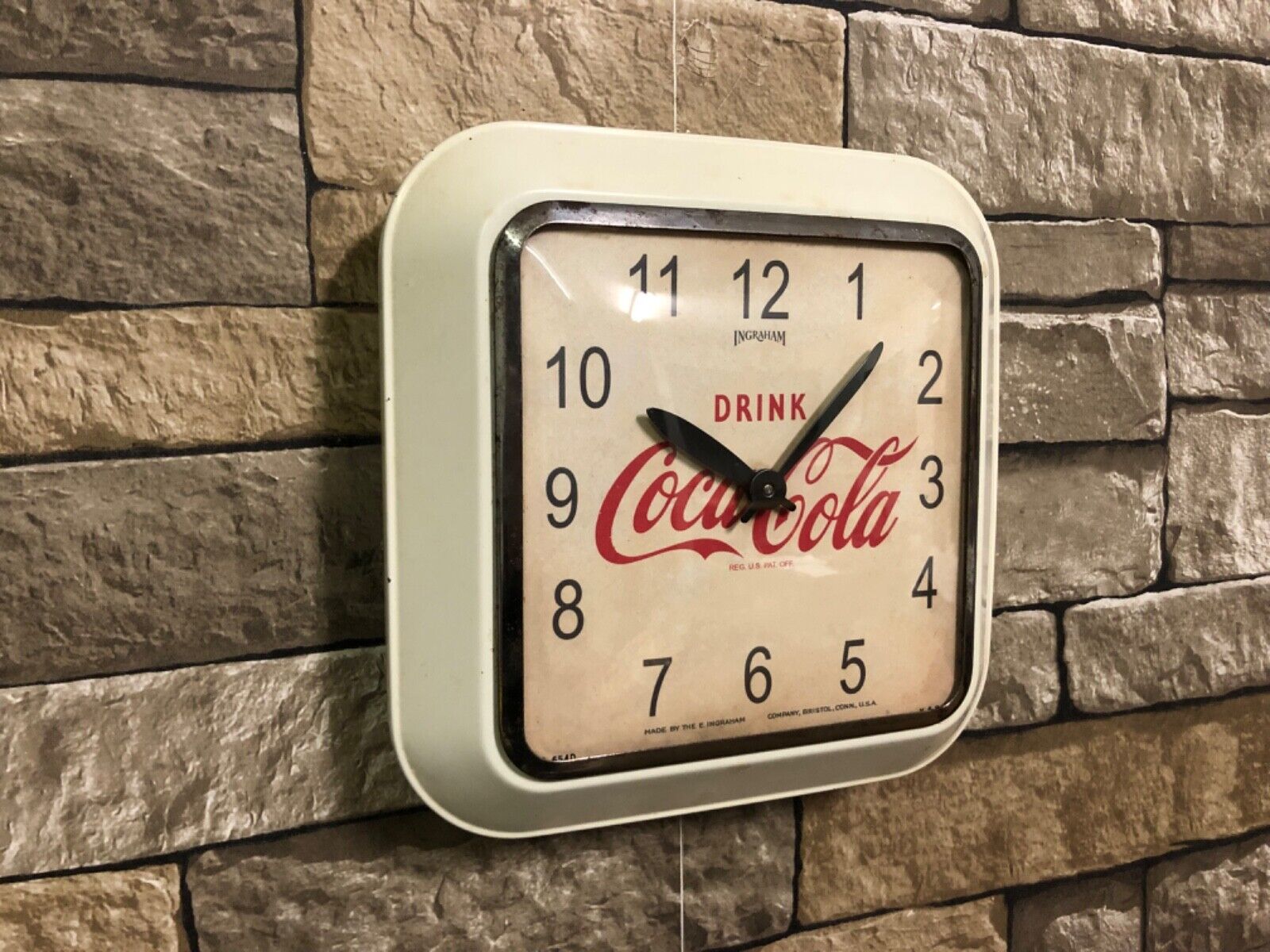 VTG INGRAHAM COCA-COLA SODA-OLD STORE ADVERTISING DINER KITCHEN WALL CLOCK SIGN
