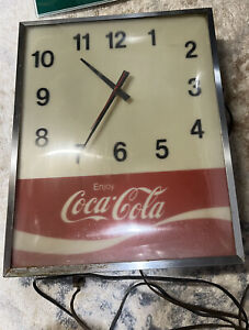 Vintage Coca Cola Electric Clock early 1980’s Glass with Metal back Still Works!
