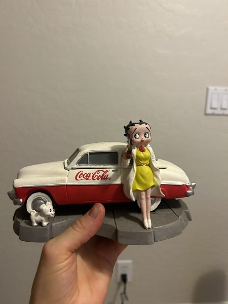 vintage betty boop coca cola box car Cookie Jar. Guc. Sat In A Box