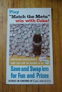 1967 COCA COLA CARDBOARD BASEBALL PLAYERS METS BOTTLE CAP COUNTER TOP SIGN STAND