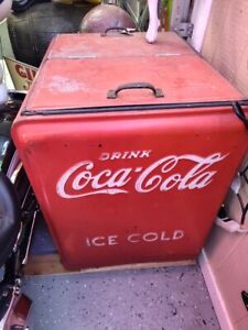 1940s Vintage Coca-Cola Cooler / Coke Soda Pop Coca Cola Machine Antique Pepsi