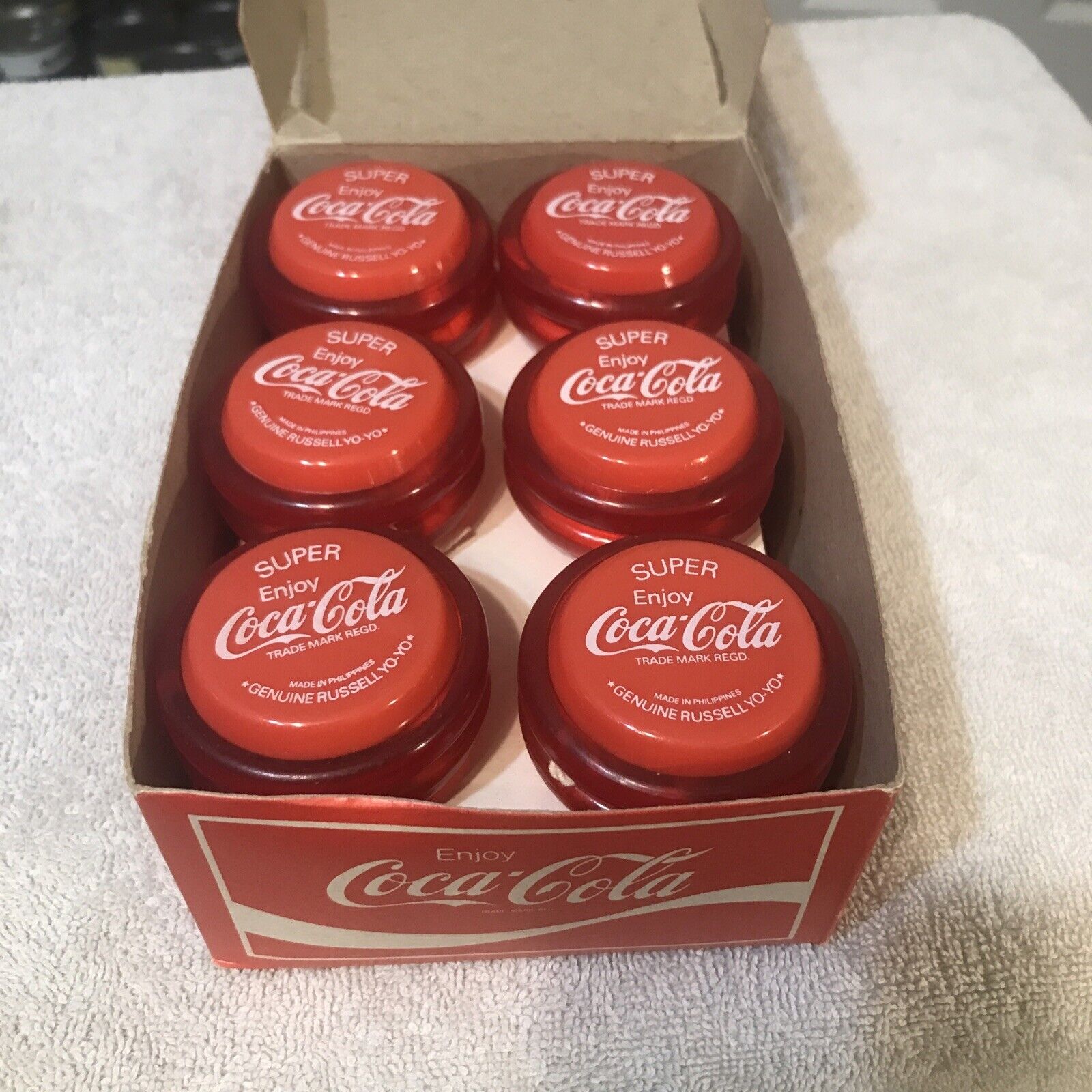 Vintage Coca Cola Super Yo-Yo Made in Philippines Box Of 12