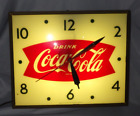 Promo COCA-COLA Coke Fishtails Glass Face Bubble Clock Swihart Products - WORKS!