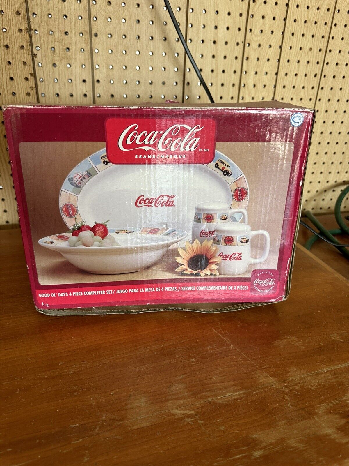 Coca-Cola Dinnerware