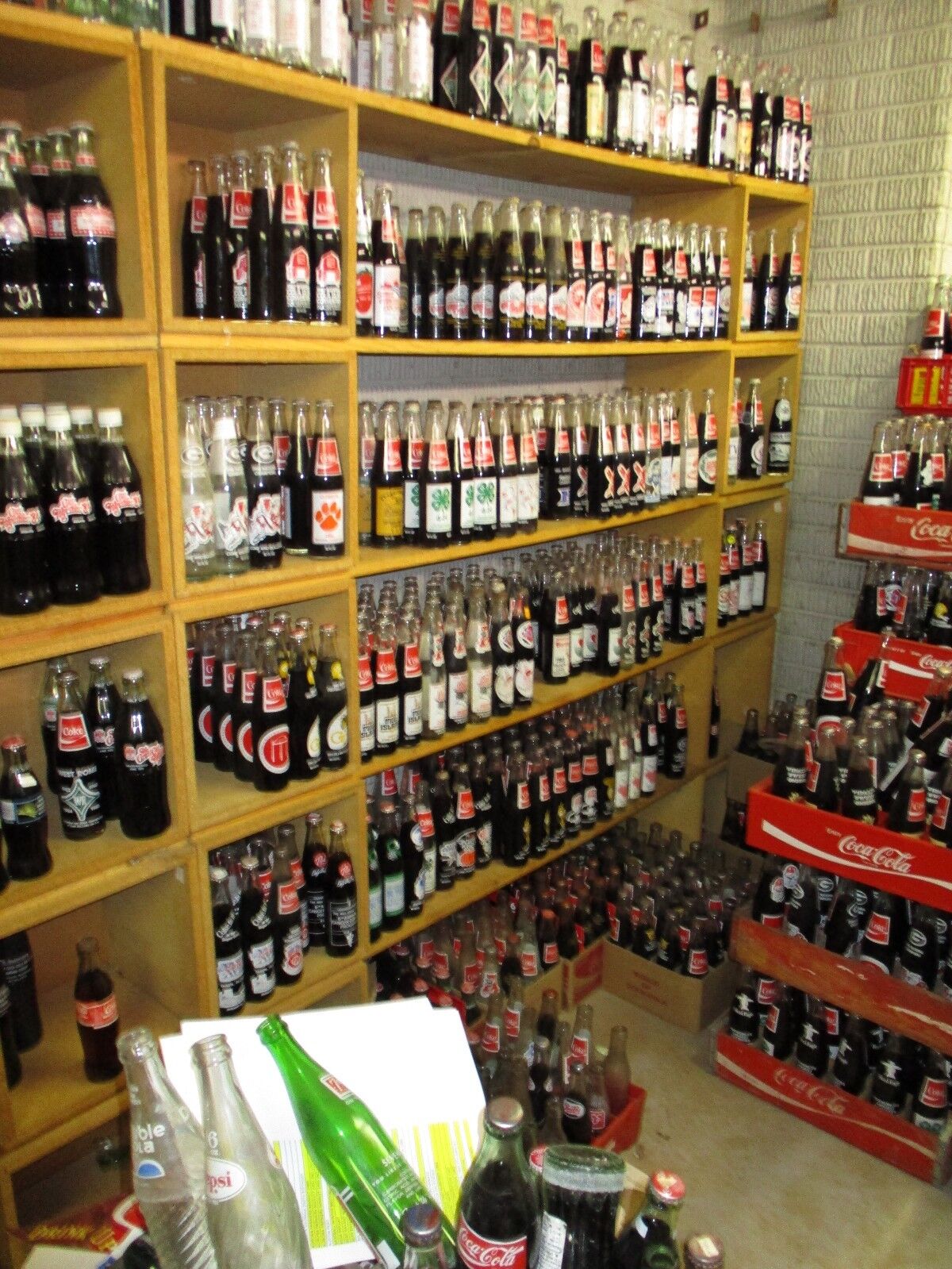 5 CASES COCA-COLA 10 OZ. BOTTLES OVER 50 DIFFERENT DESIGNS PICK UP ONLY 120 Bott