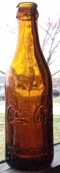 Early Mid -Script Straight Sided Amber Coca Cola Bottle Lexington, Kentucky