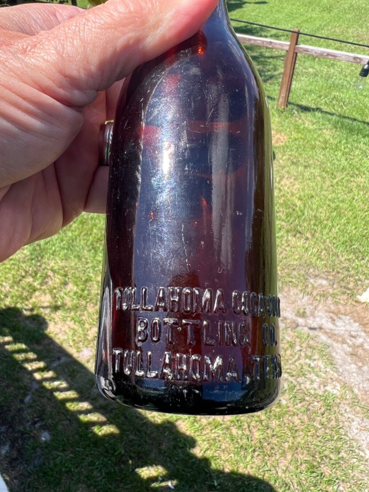 RARE ERROR COCA-COLA BOTTLE TULLAHOMA, TENN  AMBER STRAIGHT SIDE