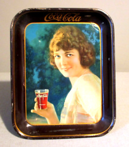 1924 COCA-COLA ADVERTISING LITHO TRAY GIRL SMILING AMERICAN ART WORKS-SIGN 13.5"