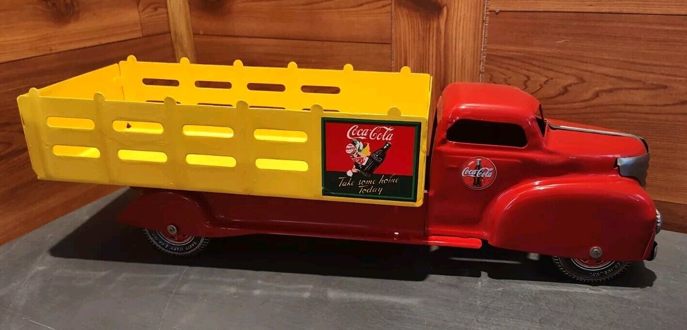 VINTAGE 1940'S/50'S PRISTENE LOUIS MARX & CO. COCA-COLA DELIVERY TRUCK RESTORED