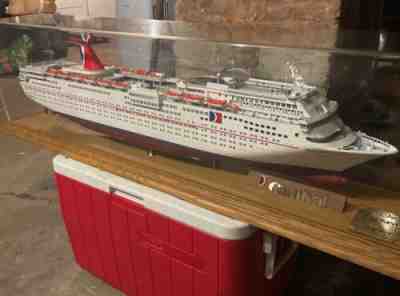 RARE Carnival Fantasy Cruise Ship Model, Detailed REPLICA, WITH DISPLAY CASE