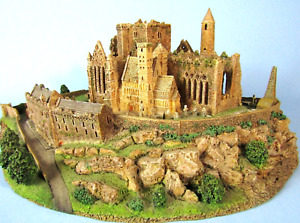 ROCK OF CASHEL CASTLE RUIN IRELAND DANBURY MINT SCULPTURE ARCHITECTURAL REPLICA