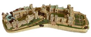 Danbury Mint Windsor Castle, Castles of the British Monarchy miniature New box