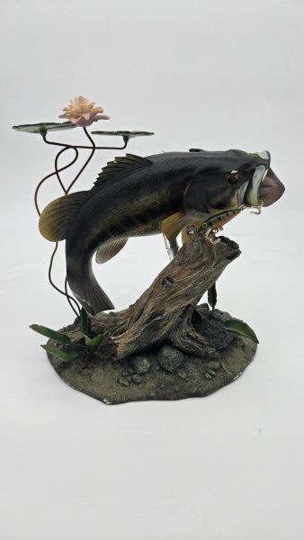 Vtg BACKWATER BASS by George Kruth Danbury Mint Freshwater Trophies Collection