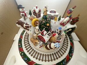 Danbury Mint “Bulldog Christmas Wonderland” Lighted Figurine With Trains