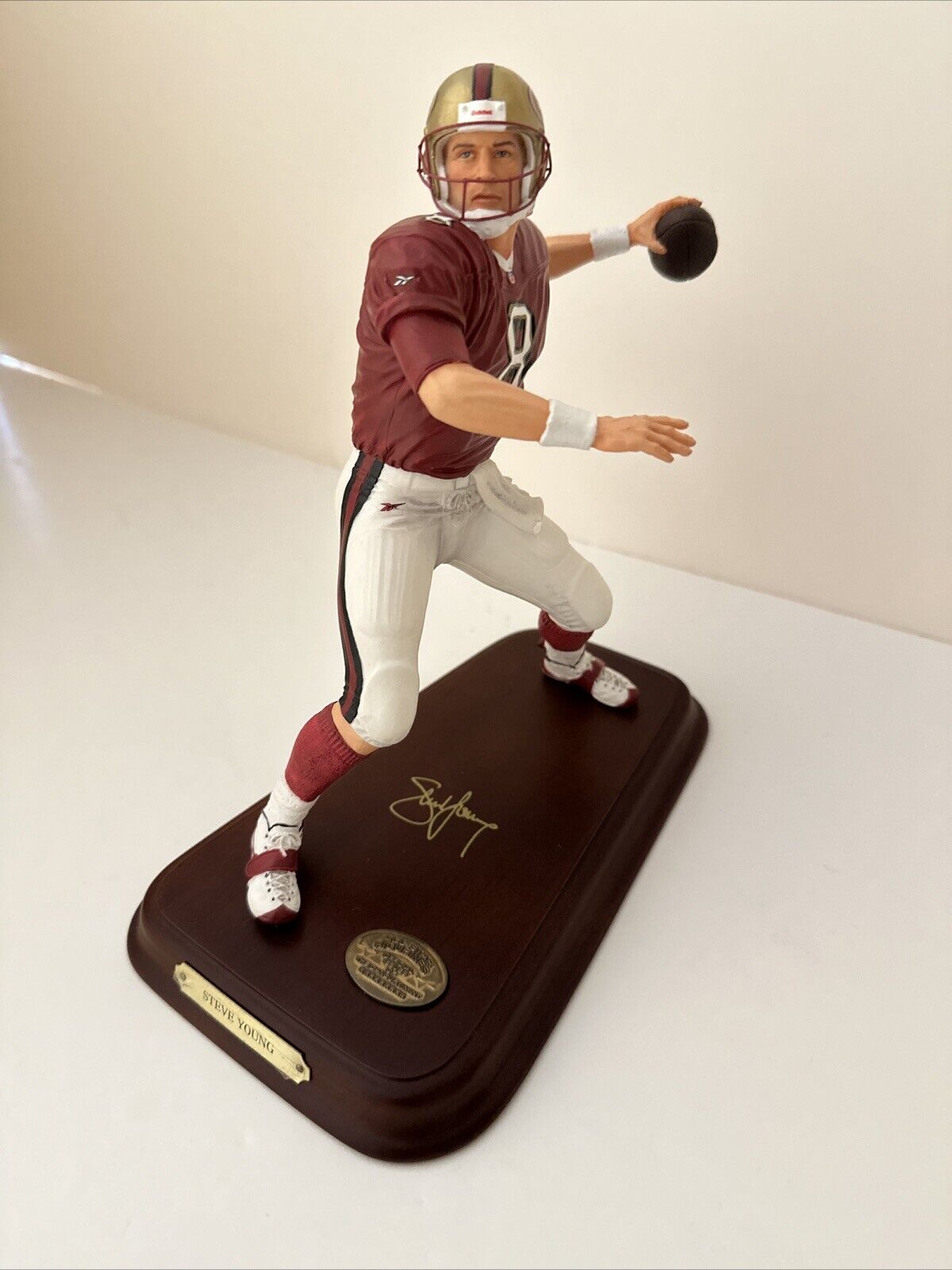 NEW San Francisco 49ers Steve Young #8 Danbury Mint NFL Figurine Statue NIB