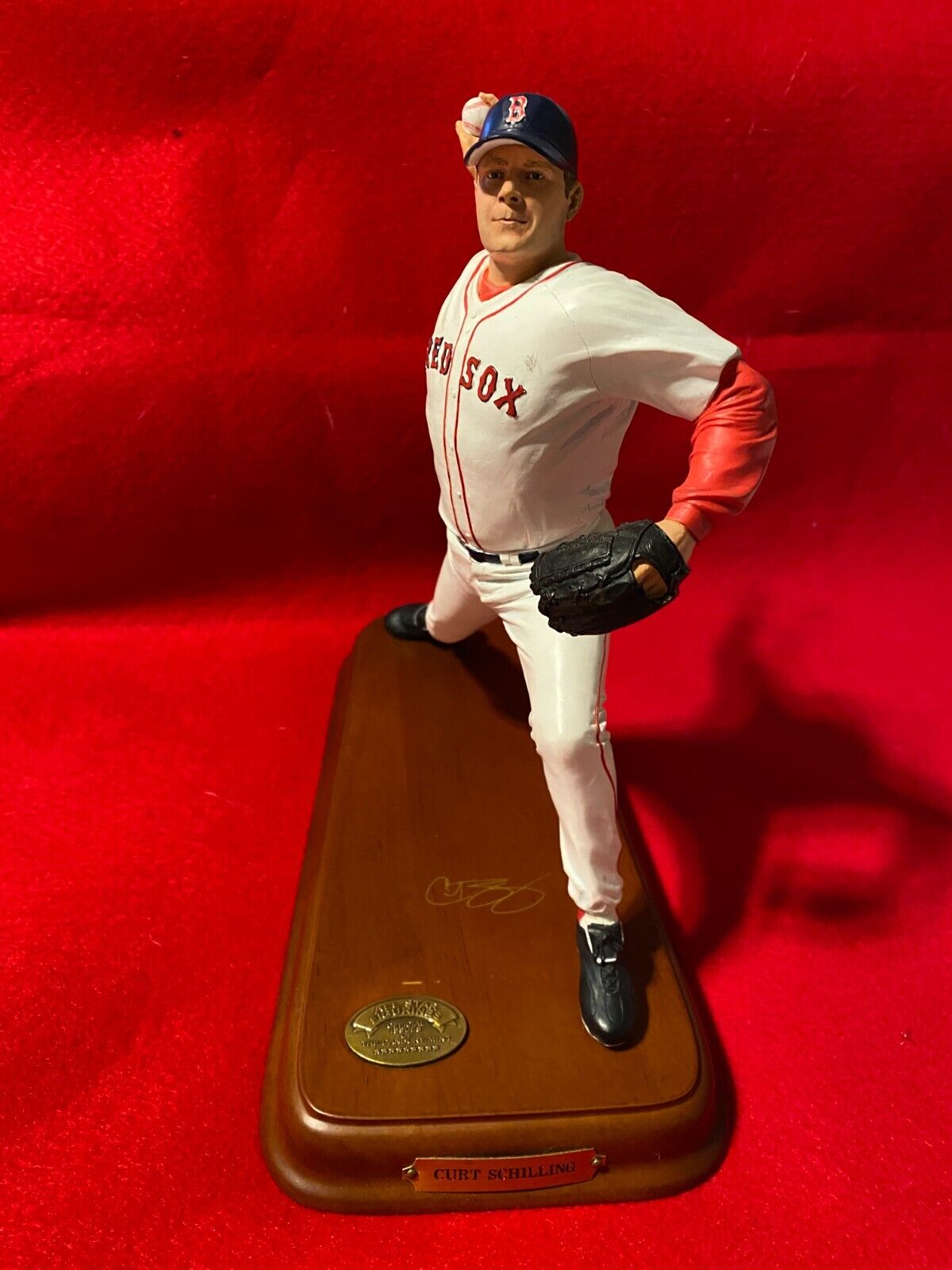 Curt Schilling Danbury Mint figurine sculpture - good condition rare