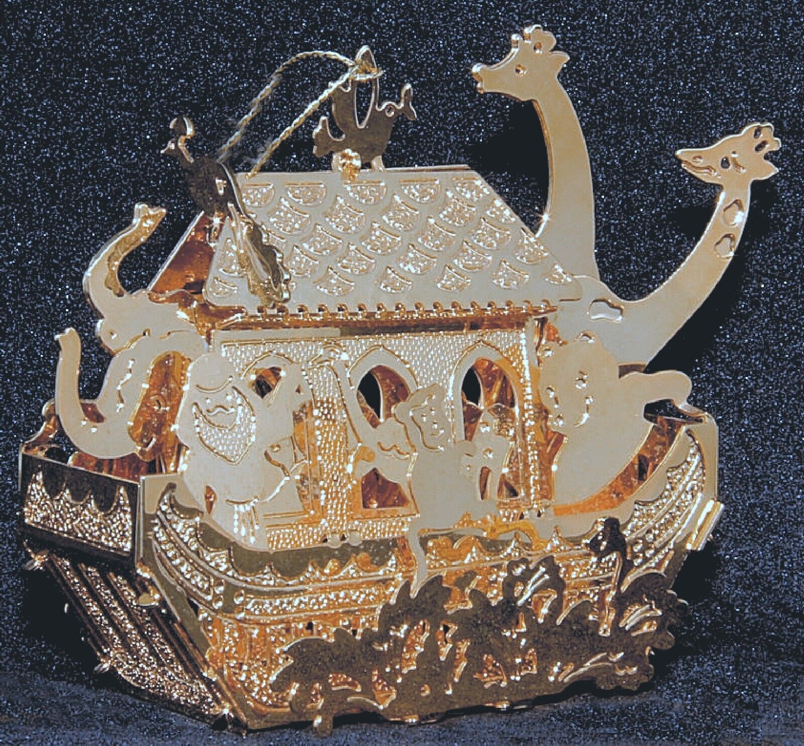 Danbury Mint - 1991 Gold Christmas Ornament -  "Noah's Ark"