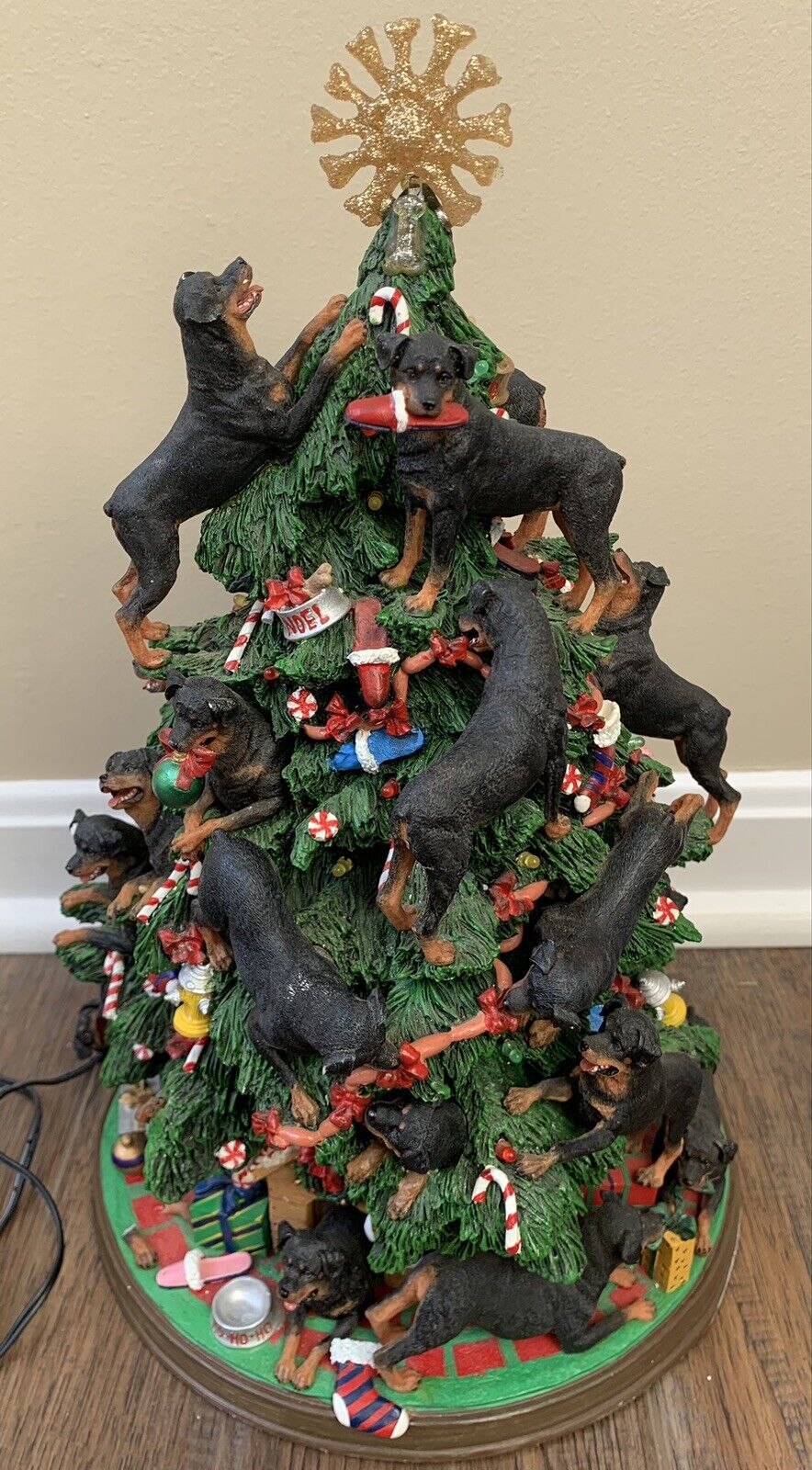 Danbury Mint Rottweiler Dog Christmas Tree Lighted 13" Figurine Holiday RARE